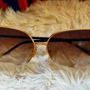 Authentic Louis Vuitton Sunglasses